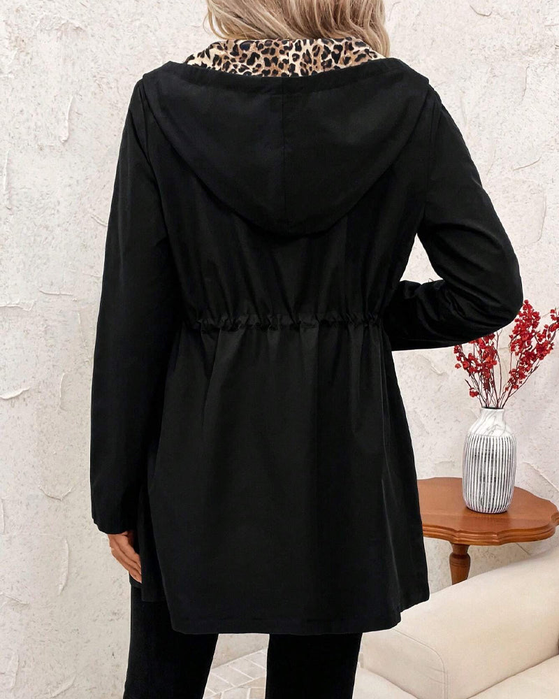 Aveline™ – Manteau Réversible à Capuche Léopard